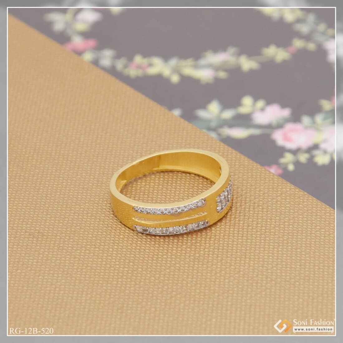 Glamorous Ridged Gold Ring for Men | SEHGAL GOLD ORNAMENTS PVT. LTD.
